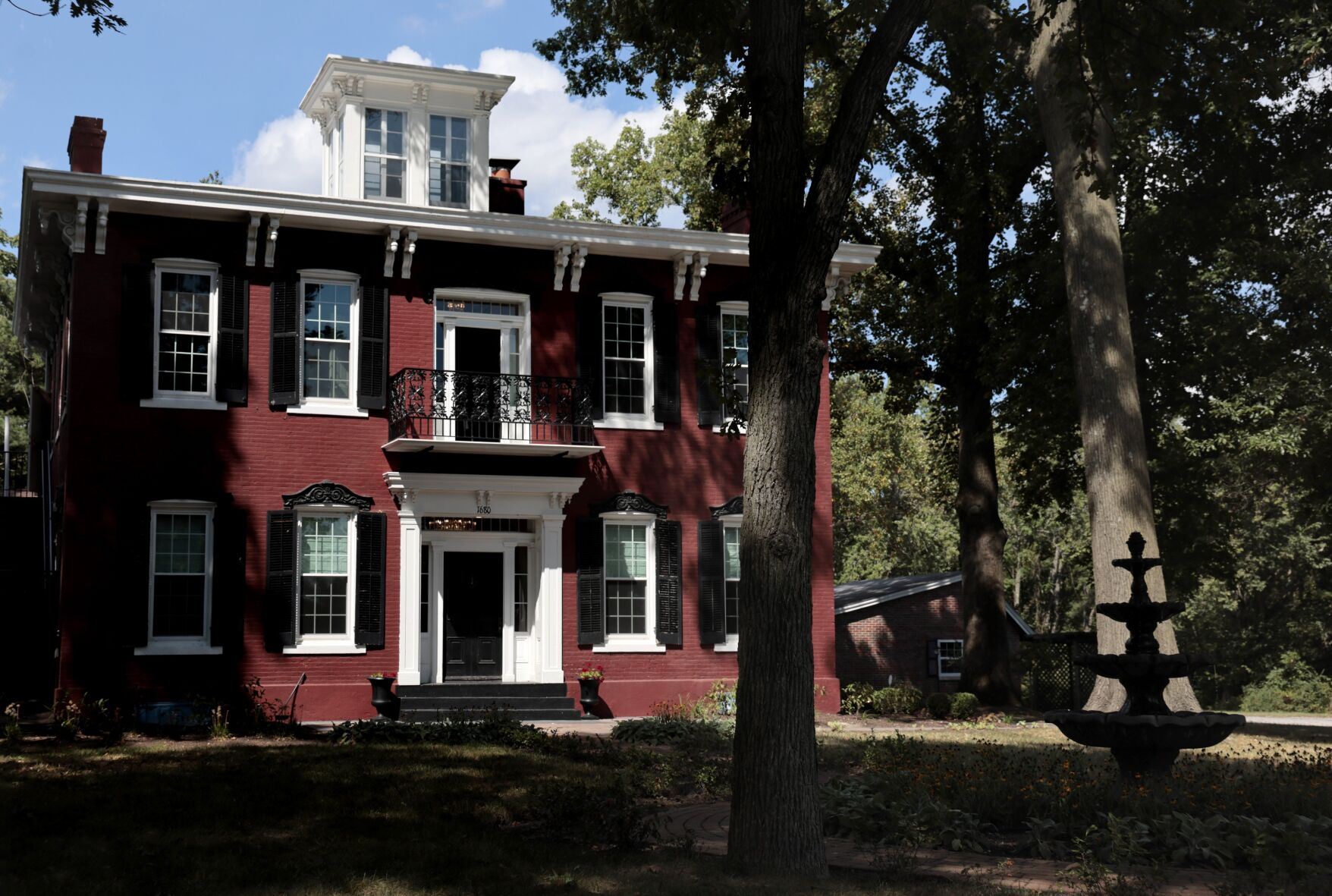 Dining Review: August the Mansion