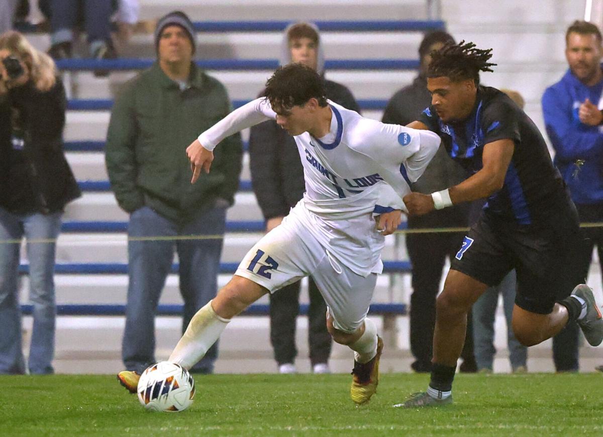 Kentucky vs St. Louis University first round of NCAA men’s soccer tournament