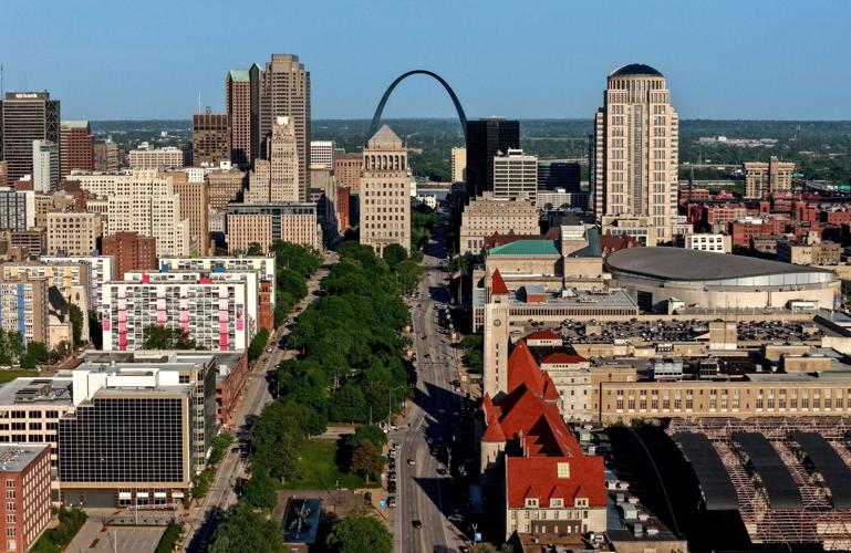 A view down Market Street to the Gateway Arch