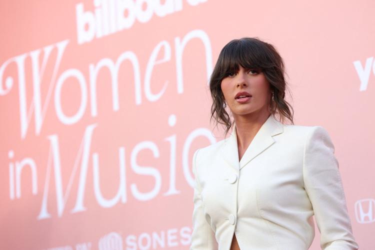 MUSIC-BILLBOARD/WOMENINMUSIC